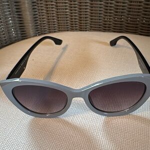 Stylish Gray Sunglasses